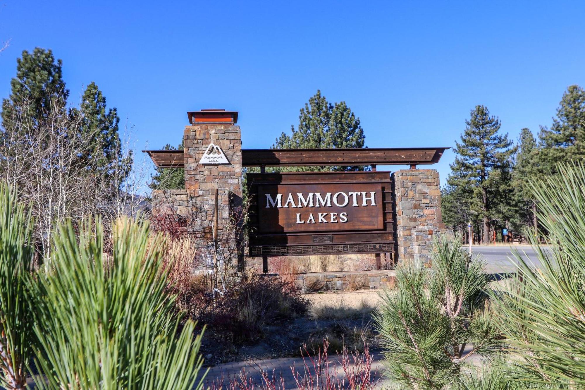 Three-bedroom Townhouse * Mammoth Lakes