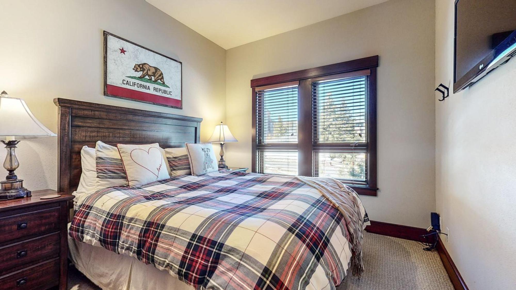 Three-bedroom Townhouse
