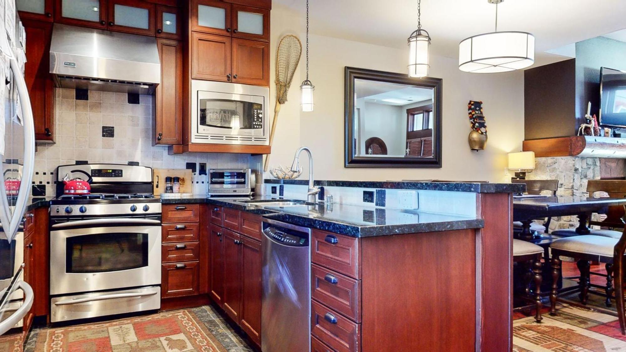 Three-bedroom Townhouse *